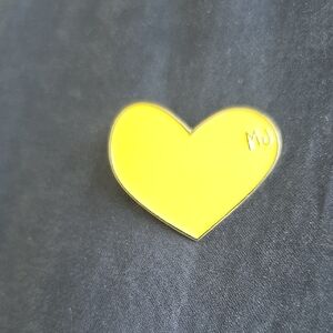 Marc Jacobs Yellow Heart Pin